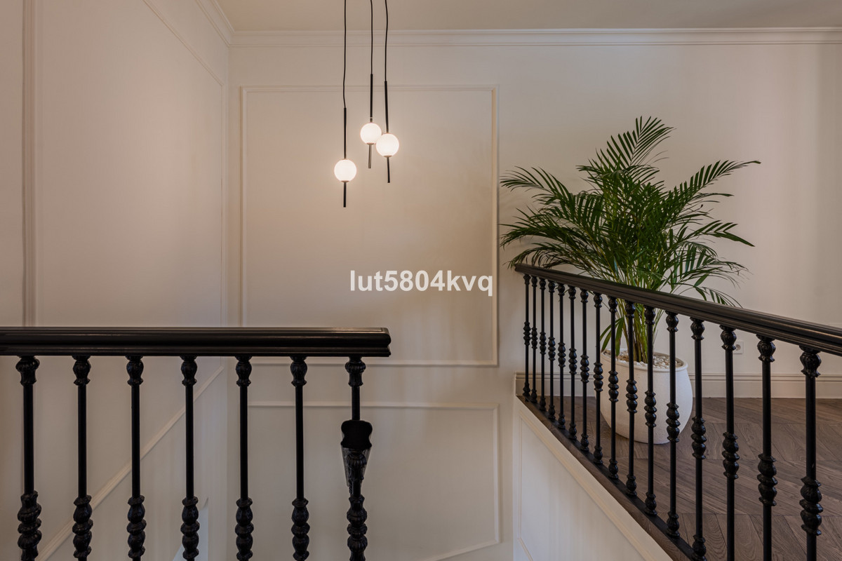 a1cec3fc7e6faffe57ed985736057aab - 35