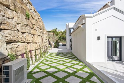 a232bafea6d8321de8e5b79ccfe473fd - 10