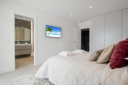 a232bafea6d8321de8e5b79ccfe473fd - 38