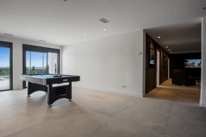 a232bafea6d8321de8e5b79ccfe473fd - 44