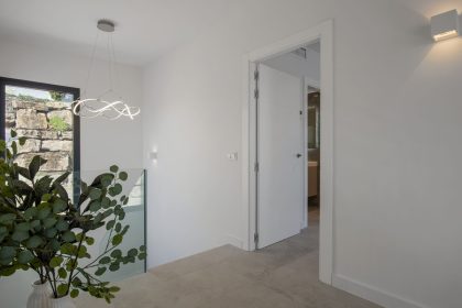 a232bafea6d8321de8e5b79ccfe473fd - 51