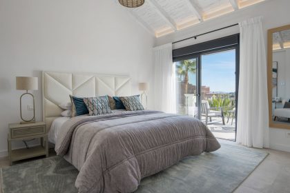 a232bafea6d8321de8e5b79ccfe473fd - 52