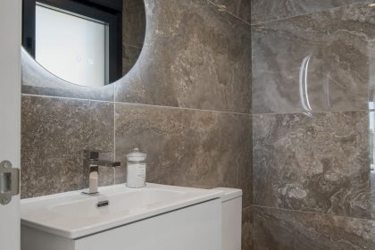 a232bafea6d8321de8e5b79ccfe473fd - 58