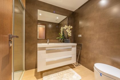 a24353c917cf5c8cd7209e988c8fceca - 29