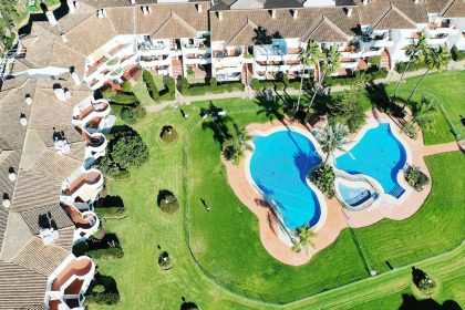 a248af6d346357c9cb7c071133b2c44d - 15