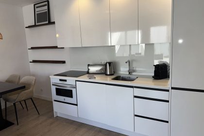 a251b197c11f7dc5b6d9c78f3e79840a - 4