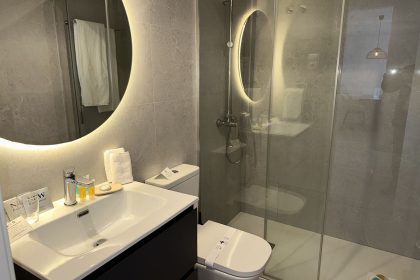 a251b197c11f7dc5b6d9c78f3e79840a - 6