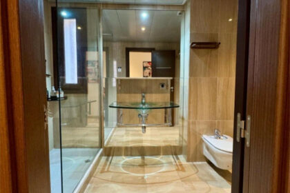 a25e81c2640b4f81c7580765a1ac6172 - 17