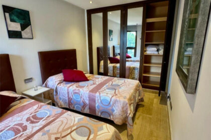 a25e81c2640b4f81c7580765a1ac6172 - 18