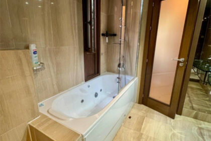 a25e81c2640b4f81c7580765a1ac6172 - 21