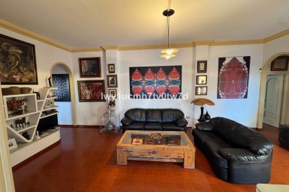 a280f2d48d8477a59a8d6cb0310255af - 12