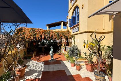 a280f2d48d8477a59a8d6cb0310255af - 14