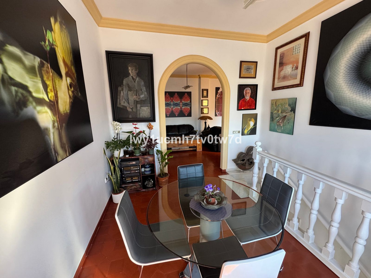 a280f2d48d8477a59a8d6cb0310255af - 20