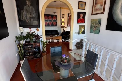 a280f2d48d8477a59a8d6cb0310255af - 21