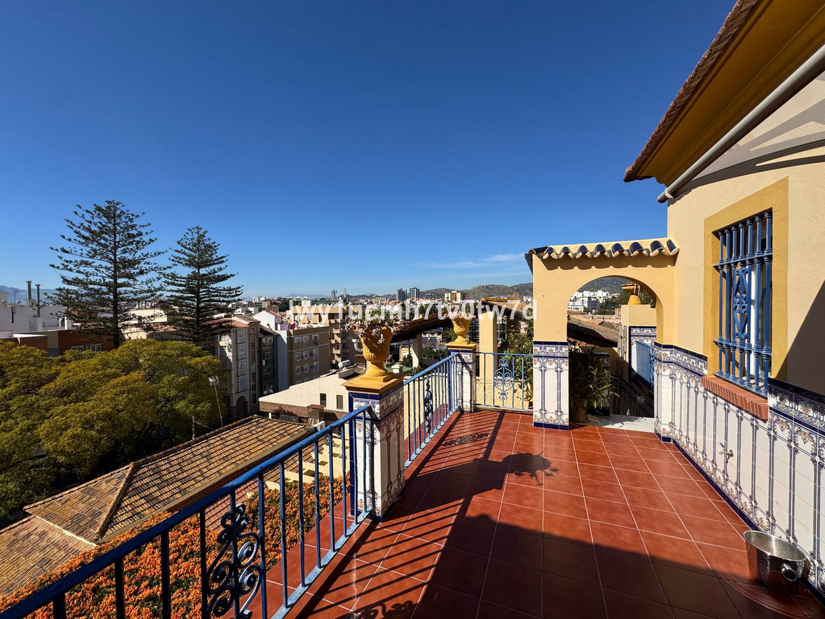 a280f2d48d8477a59a8d6cb0310255af - 23