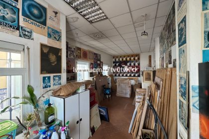 a280f2d48d8477a59a8d6cb0310255af - 27