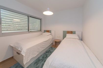 a2bcea01f7e0cc3e8c99ac1d9a568b73 - 12