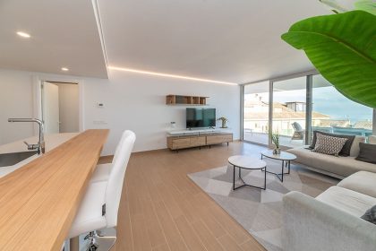 a2bcea01f7e0cc3e8c99ac1d9a568b73 - 8