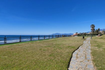 a2e57dba4b2a48e7cba61ea5f44b1265 - 31