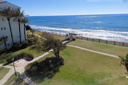 a2e57dba4b2a48e7cba61ea5f44b1265 - 40