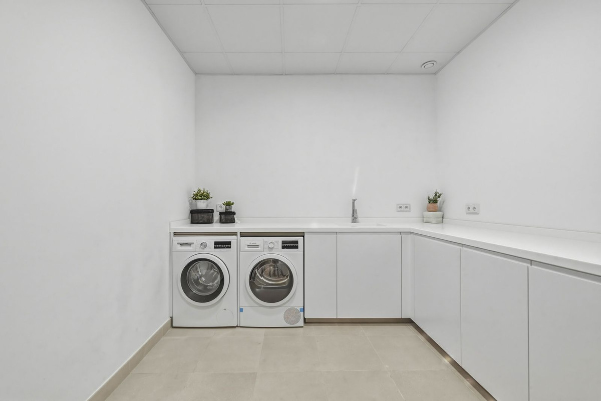 a2f50a0b09be85e0164a21ee2bd521e2 - 42