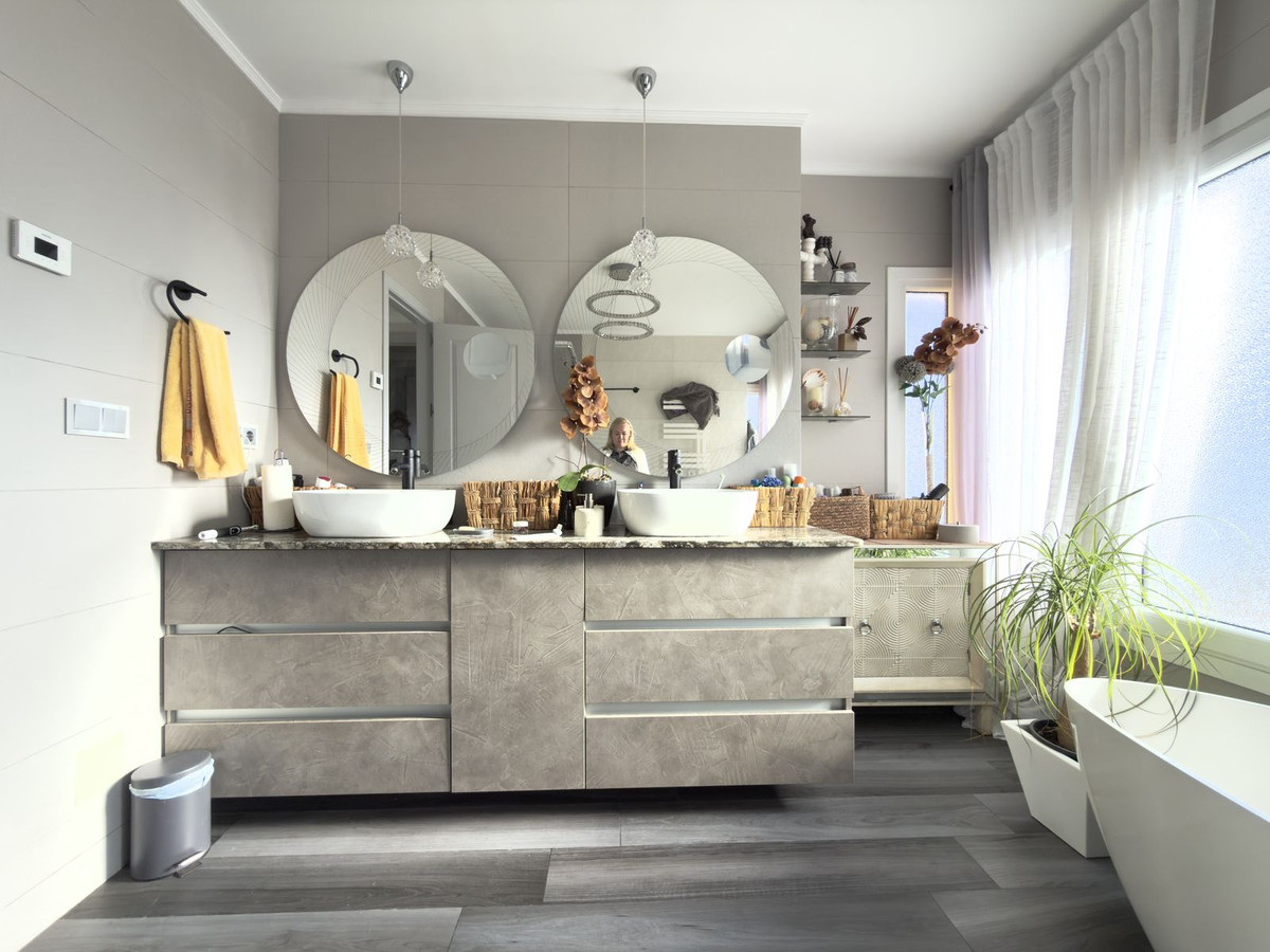 a337baedc753cd829c49a83355dd3239 - 25