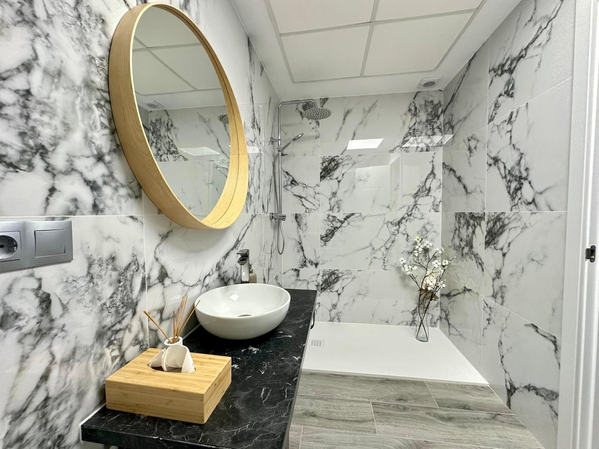 a34e5860720b4709b2f474dfa24117cf - 16