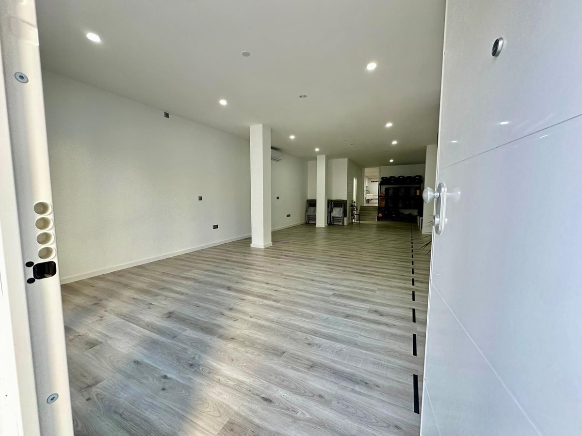 a34e5860720b4709b2f474dfa24117cf - 2