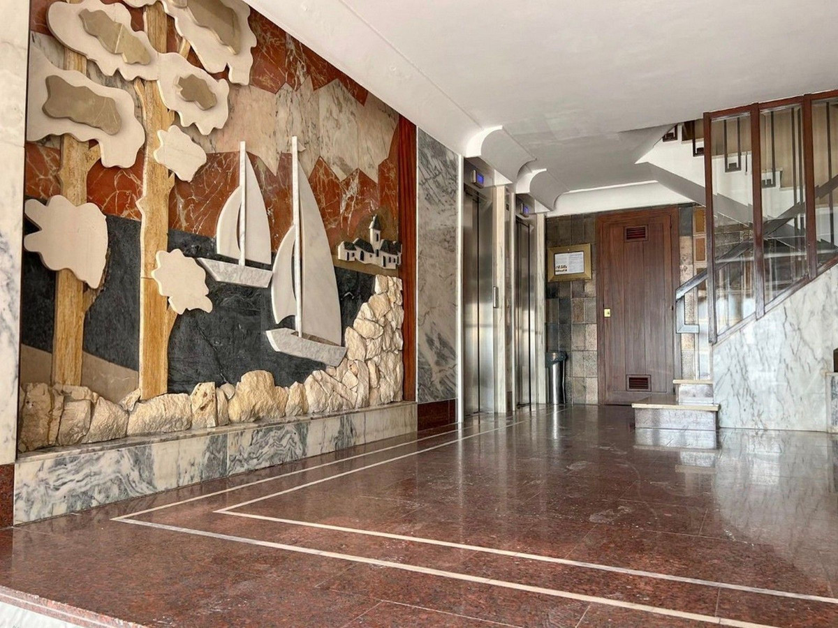 a392d6463a5ee74d99642162dc9a4e13 - 15