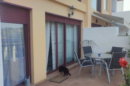 a42b763c2e21b61cfbe7dbe1dd83d2d0 - 1