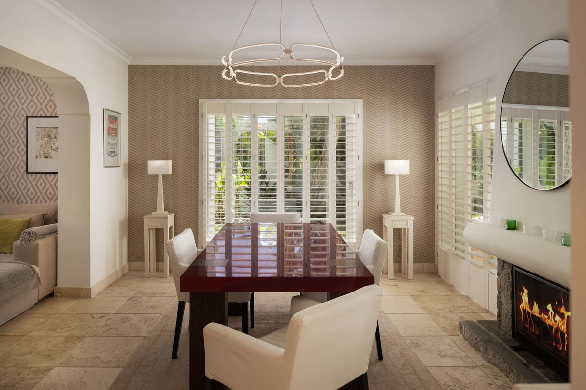 a4918437b28ea6ce89c1486f95417210 - 7