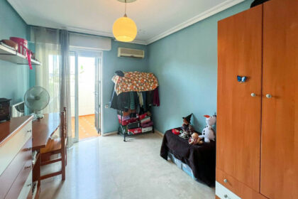 a563cfddaf8ee33bbeb626af006c9119 - 18