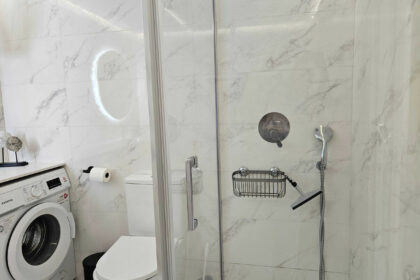 a611a40c01cd83cb04d5d8a0f081a62f - 11