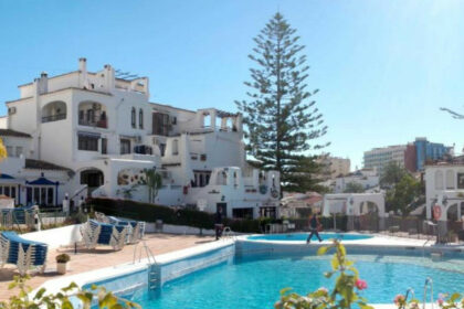 a611a40c01cd83cb04d5d8a0f081a62f - 27