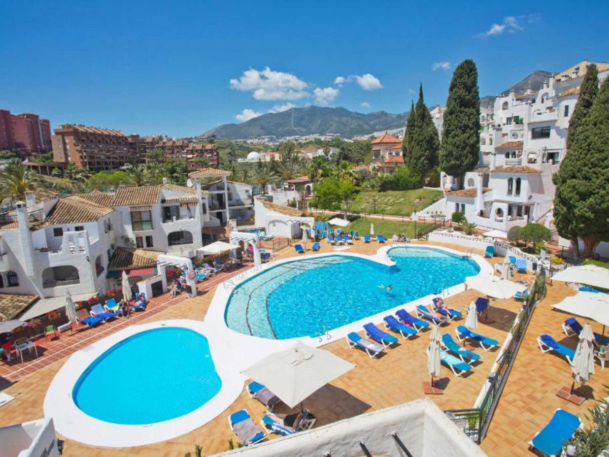 a611a40c01cd83cb04d5d8a0f081a62f - 29