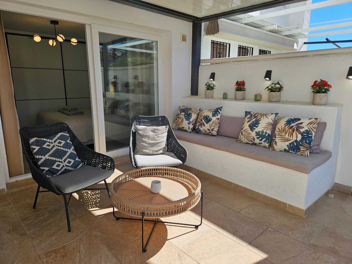 a611a40c01cd83cb04d5d8a0f081a62f - 34