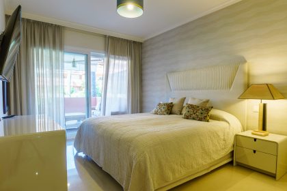 a63a53d11161fcf6a0febebed377c548 - 12