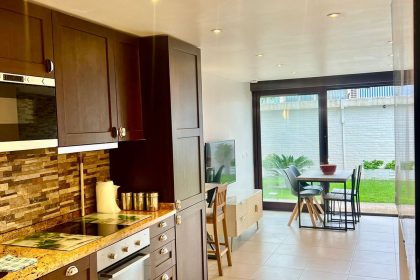 a6b8faabb440d830979004276ba159f3 - 3