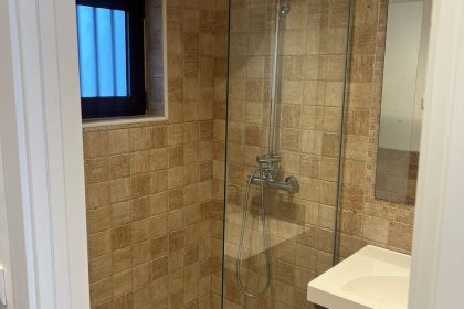 a6b8faabb440d830979004276ba159f3 - 6