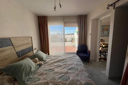 a7aebc88943971a98bd96864b7032d5c - 12