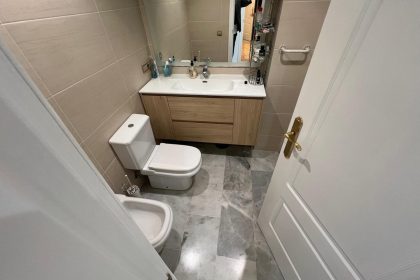 a7aebc88943971a98bd96864b7032d5c - 35