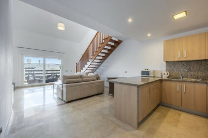 a7e8b0626b5ea2df321c66d464559022 - 15