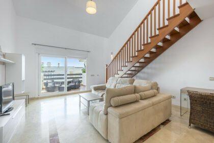 a7e8b0626b5ea2df321c66d464559022 - 20