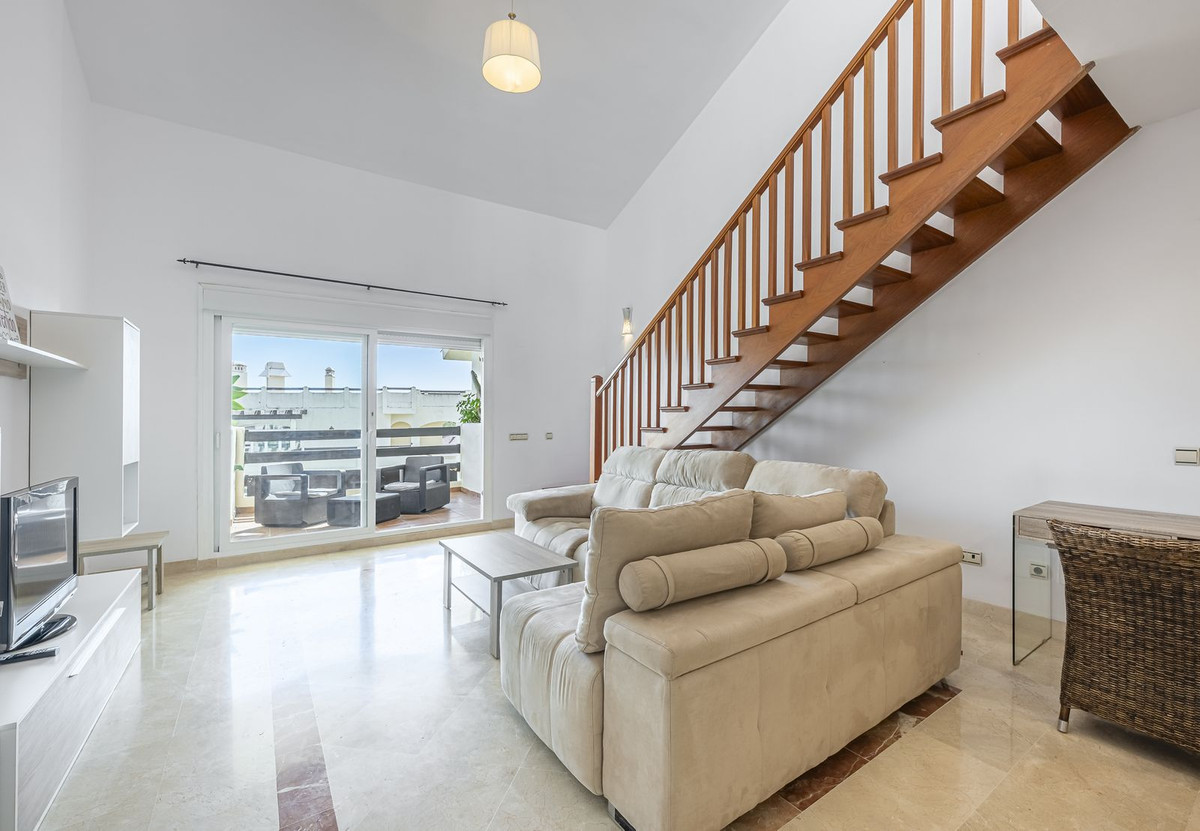 a7e8b0626b5ea2df321c66d464559022 - 20