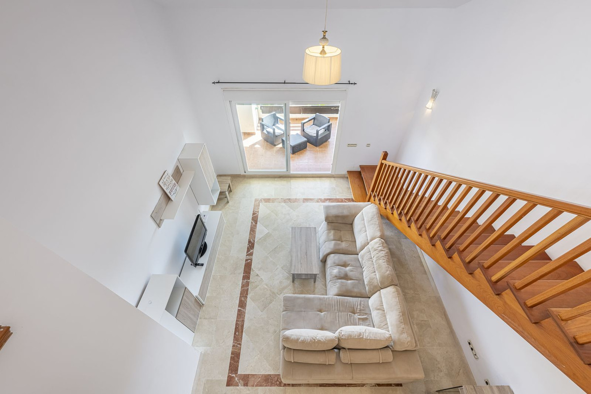 a7e8b0626b5ea2df321c66d464559022 - 26