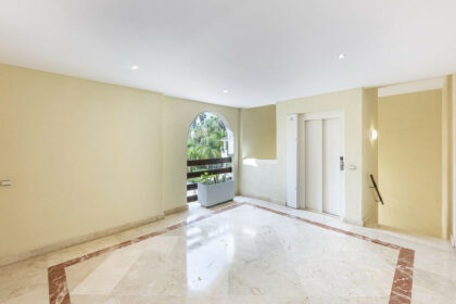 a7e8b0626b5ea2df321c66d464559022 - 27