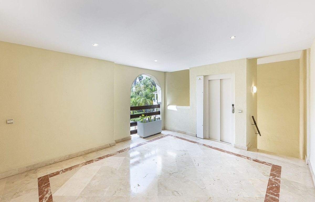 a7e8b0626b5ea2df321c66d464559022 - 27