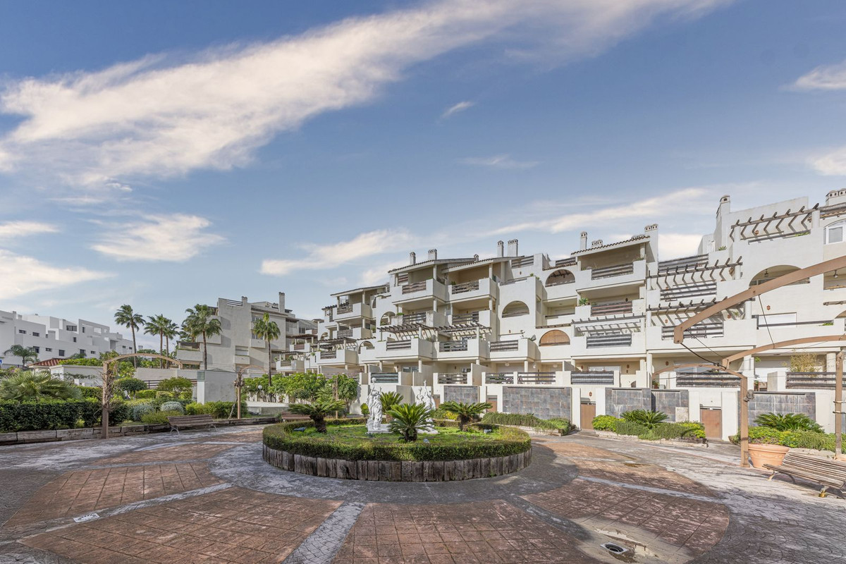 a7e8b0626b5ea2df321c66d464559022 - 37