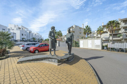 a7e8b0626b5ea2df321c66d464559022 - 43