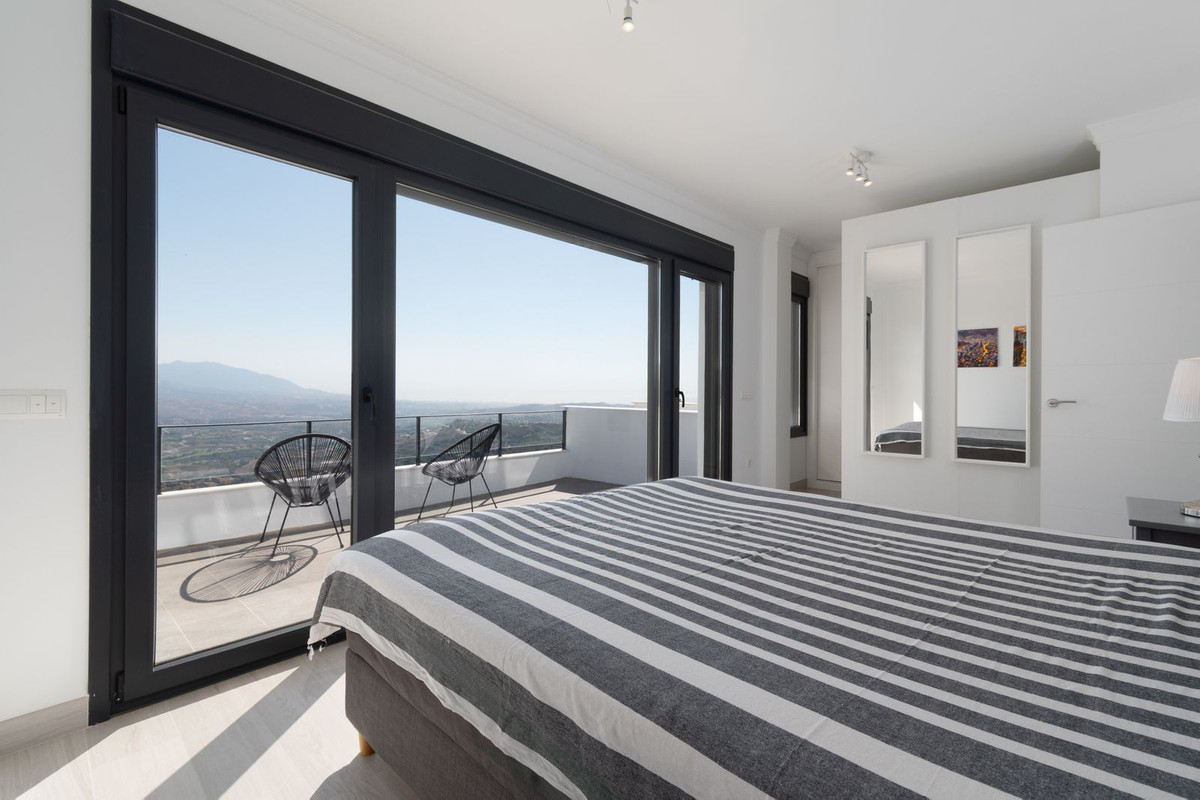 a809cbe479ef2e9ddfbb3c881a600c58 - 10